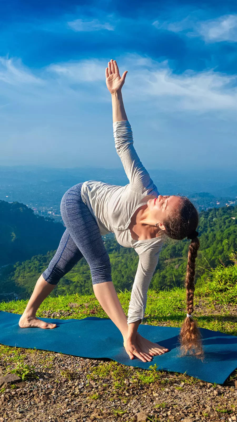 Best Yoga Teacher Training School In Rishikesh, India 2023