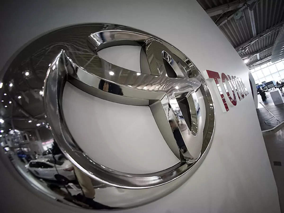 India to get its first flex-fuel car by Toyota tomorrow