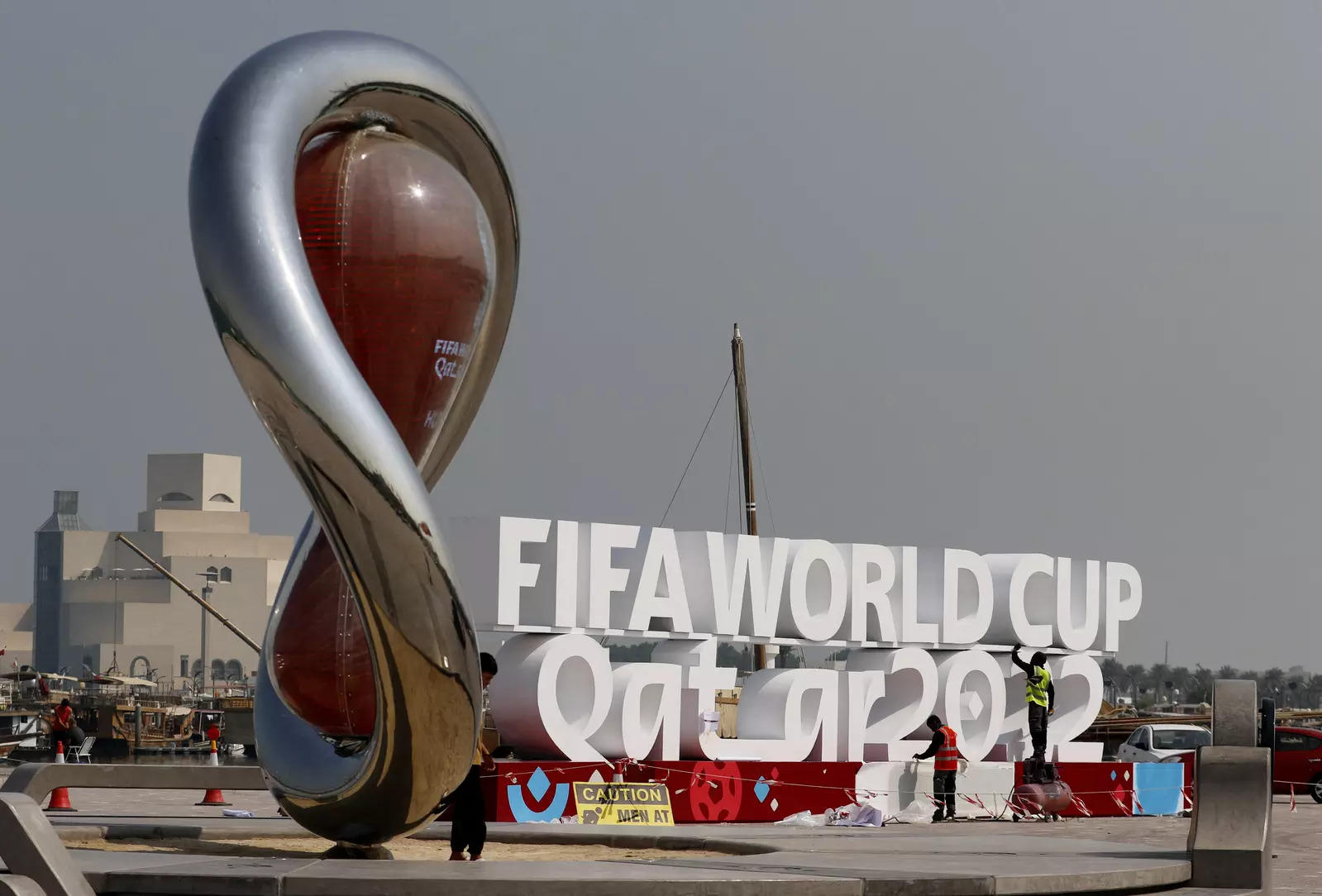 Qatar evicts hundreds of migrant workers as World Cup looms: Residents