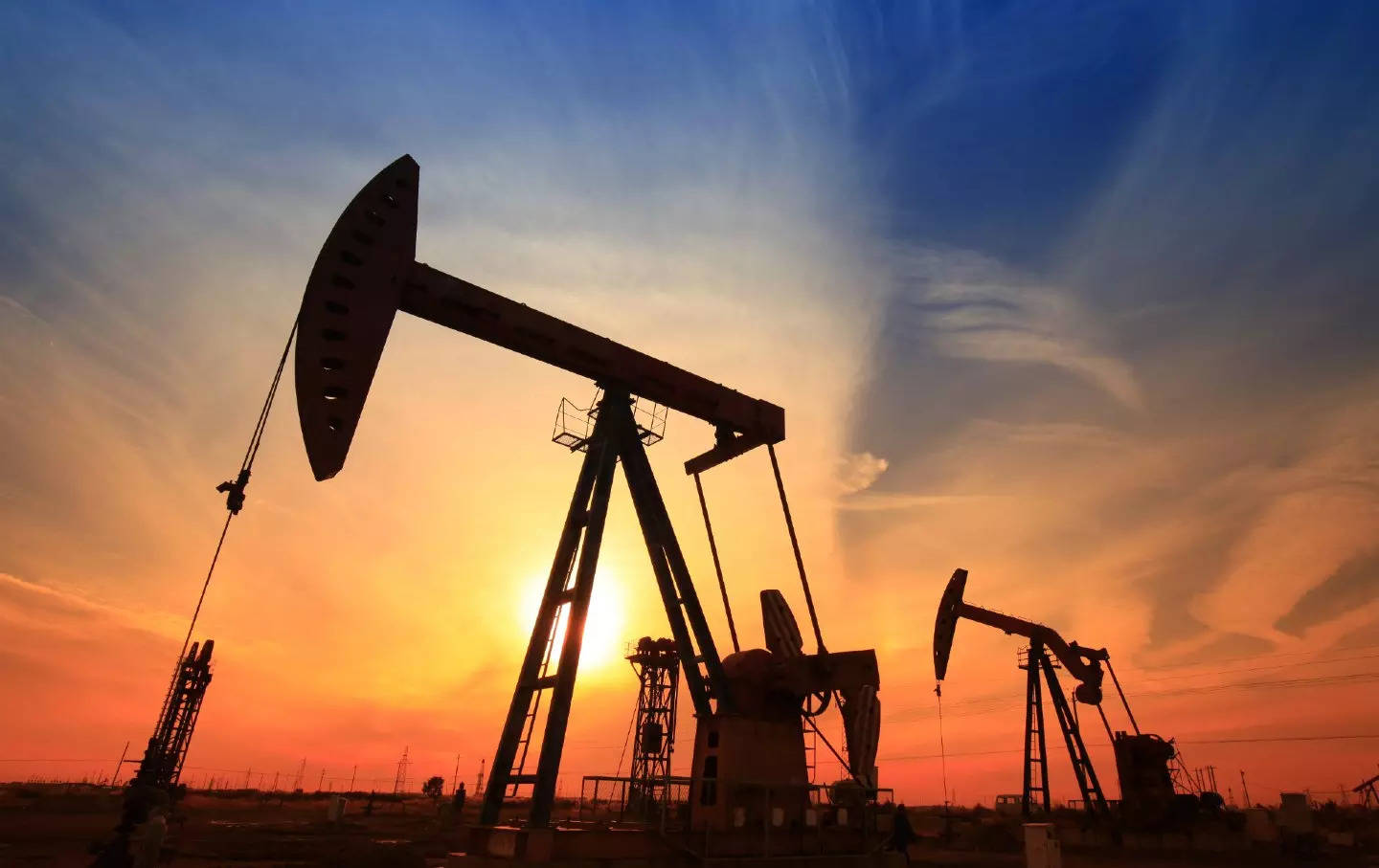 Oil buoyed by OPEC+ output speculation and easing China COVID curbs