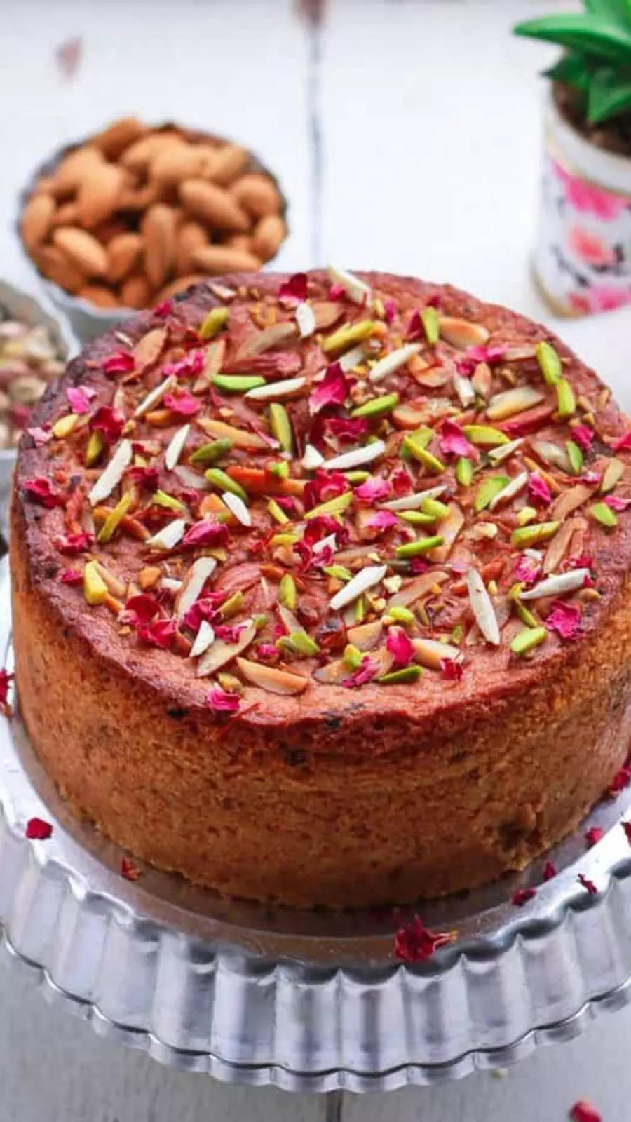 Parsi Mawa Cake 🍰@teja.paruchuri For more recipes visit the link in bio 🙂  #palakovacake #cakerecipe #cake #christmastime #christmascake #… | Instagram