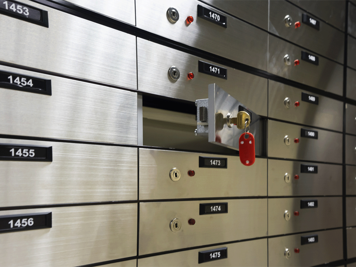 Open deposit. Депозитные коробки. Депозитные ящики в отеле Севастополь. Deposit safe Boxes Wall.