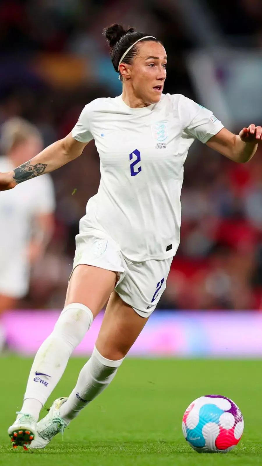 Who are the best women football players in the world in 2023?