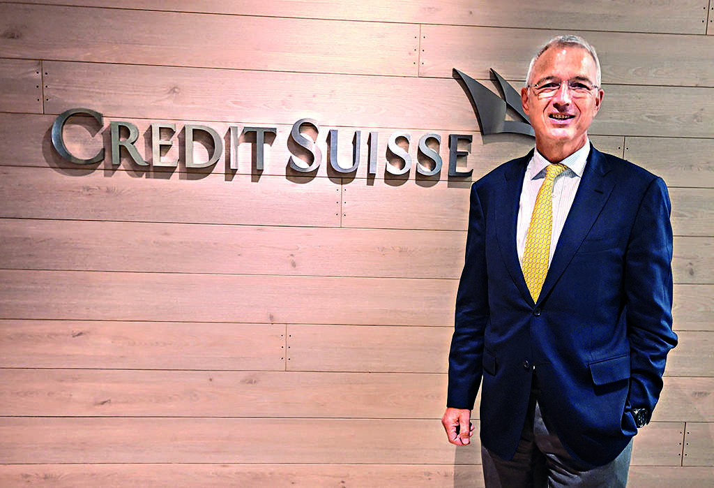 Credit Suisse chief's outflow claims under probe by regulator