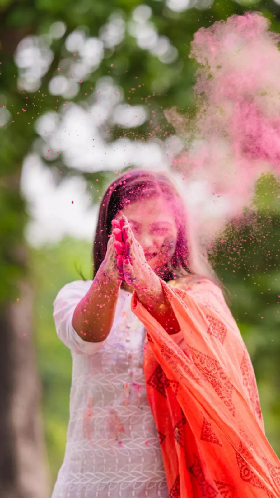 Pre Wedding Shoot Ideas - Celebrate Your Love with Colors