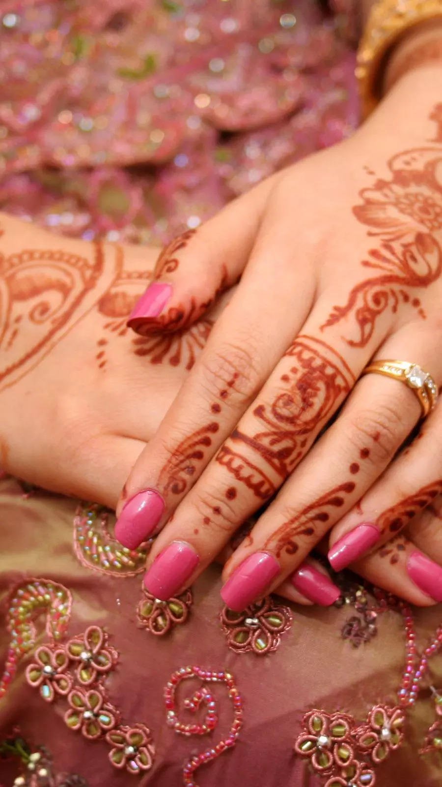 Mehndi Hand stock image. Image of bridal, fashion, india - 116823237