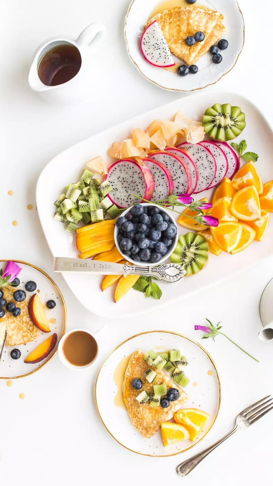 Light, refreshing, and vitamin-rich summer breakfast ideas