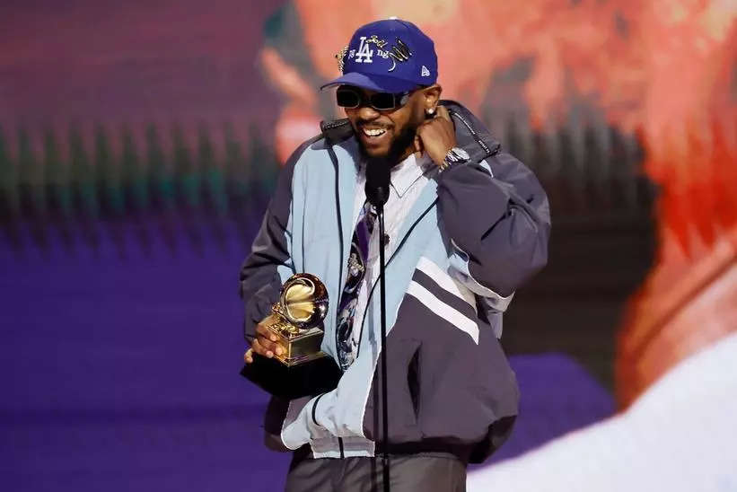 Kendrick Lamar bags 4 Awards at 2023 BET Hip Hop Awards. Hip-hop singer creates history, equals Kanye West and Jay-Z 