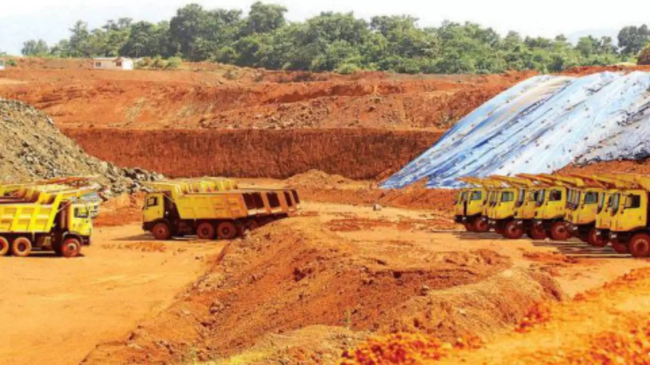 Illegal sand mining rampant in Jharkhand, Bihar: Union Minister 