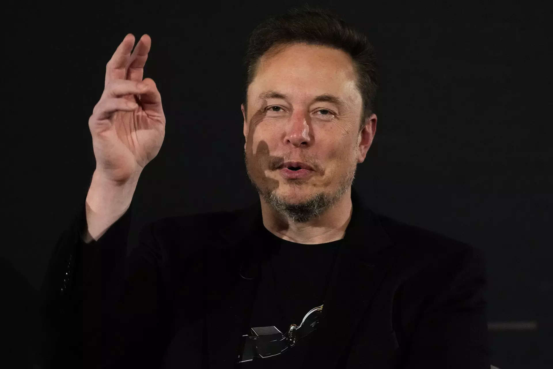 Elon Musk vows to file 'thermonuclear lawsuit' as major advertisers desert X 