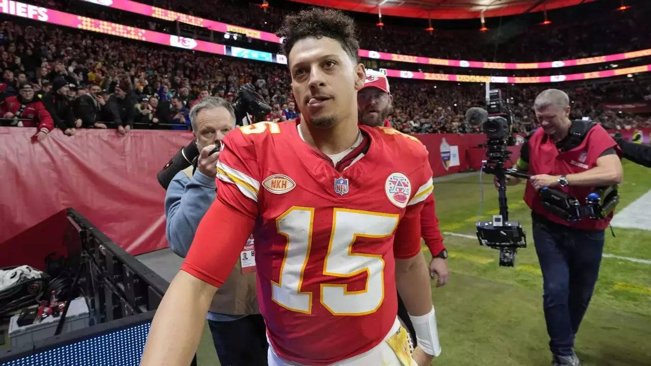 Patrick Mahomes: Why the Chiefs quarterback wears same underwear every game, washes it only after losses 