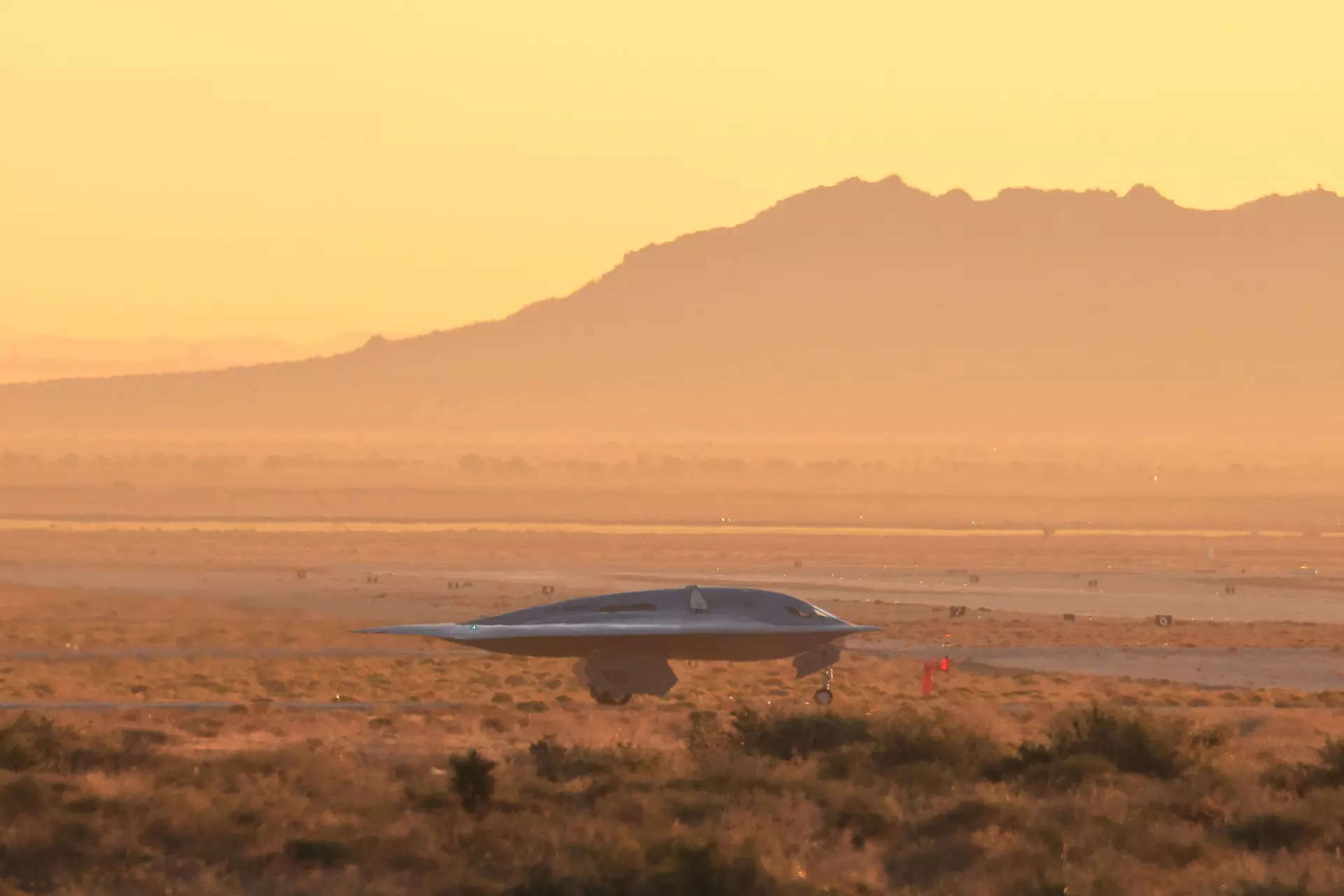 B-21 Raider Stealth Bomber: B-21 Raider Stealth Bomber: The U.S Fighter ...