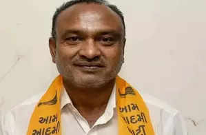 Gujarat AAP MLA Bhupendra Bhayani resigns, says will soon join BJP 