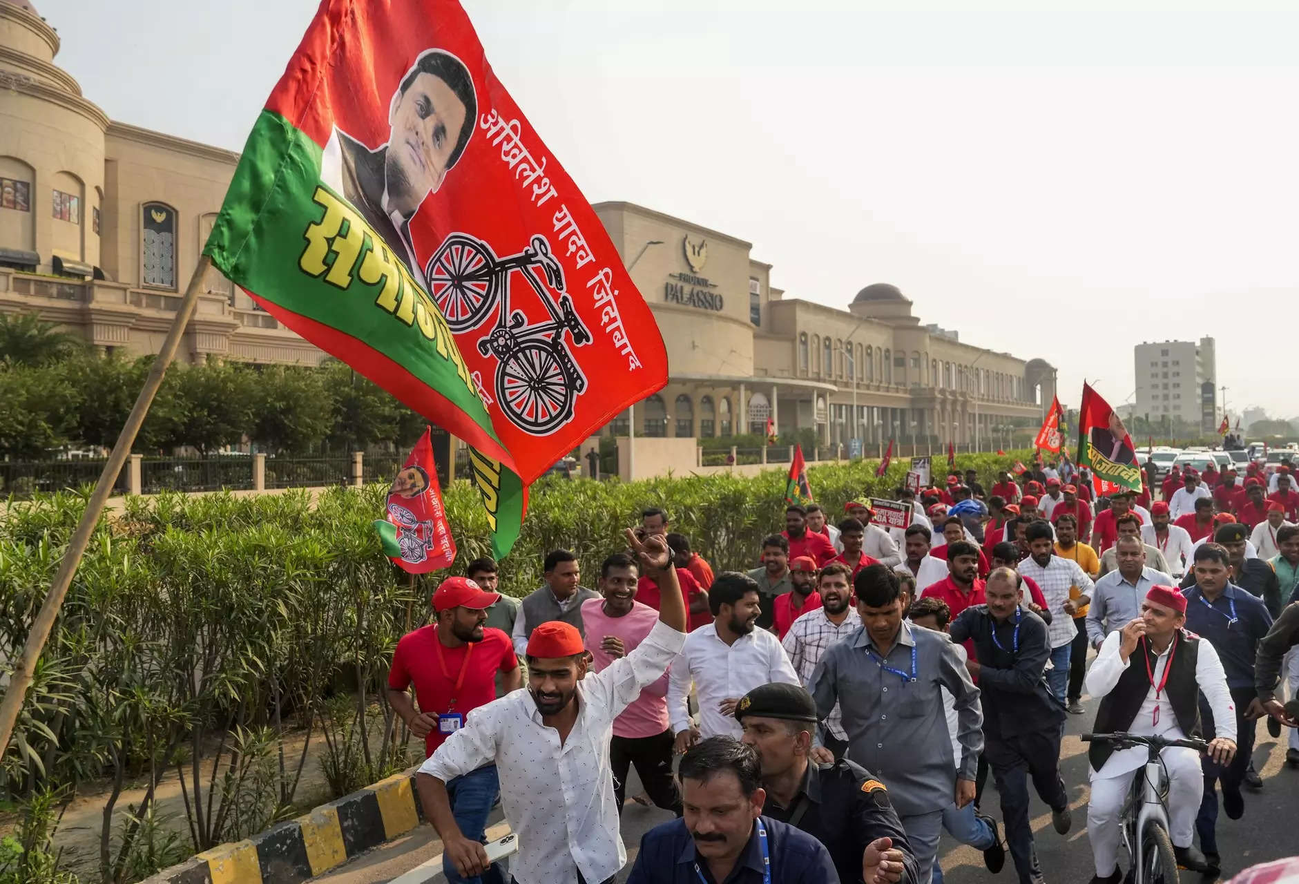 Lok Sabha polls: Samajwadi Party to form booth-level cadre comprising backward caste workers to shore up its prospects 