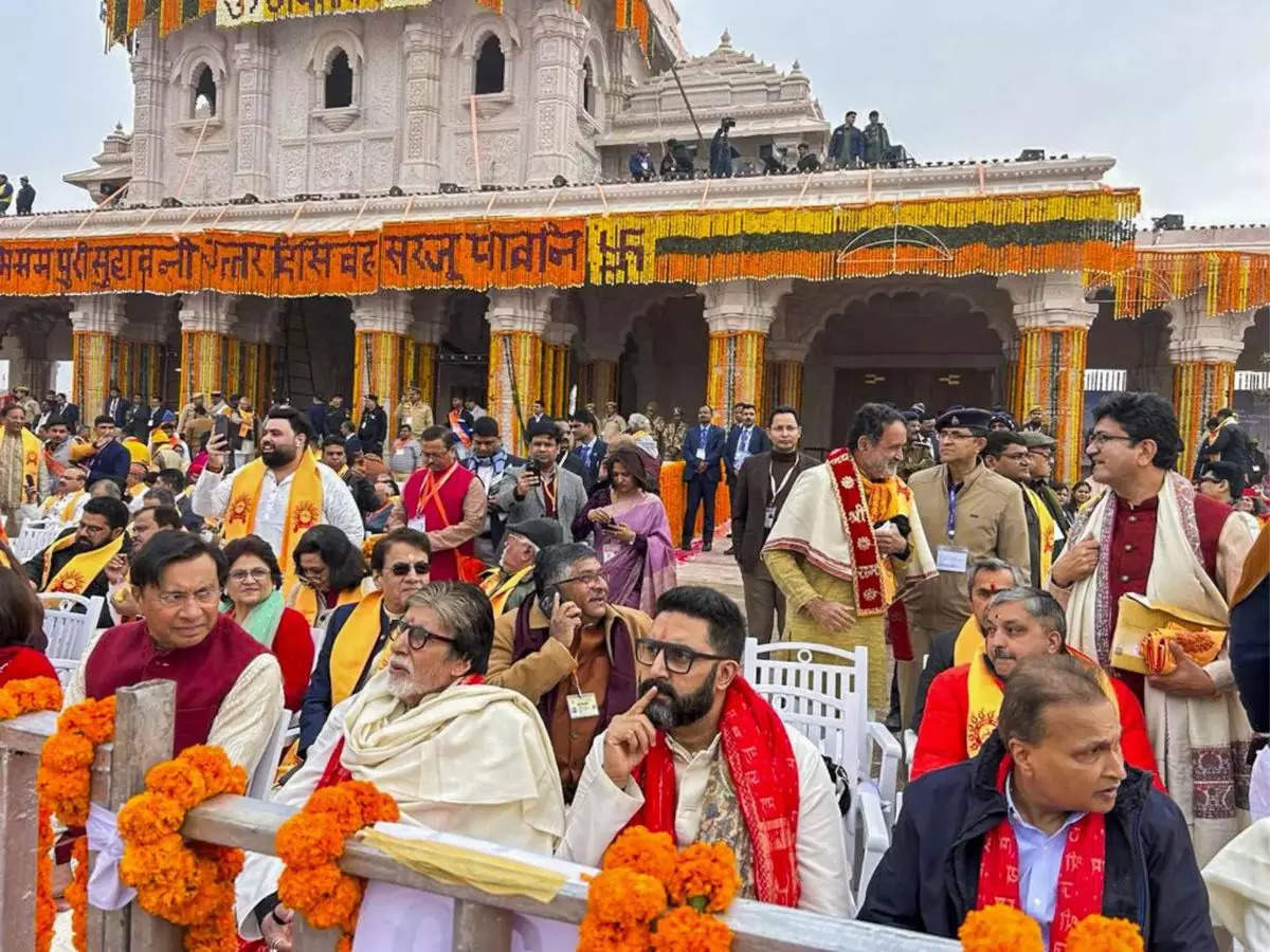 Selfies and laughs: Pictures show celebs at Ram Mandir Pran Pratishtha ceremony 
