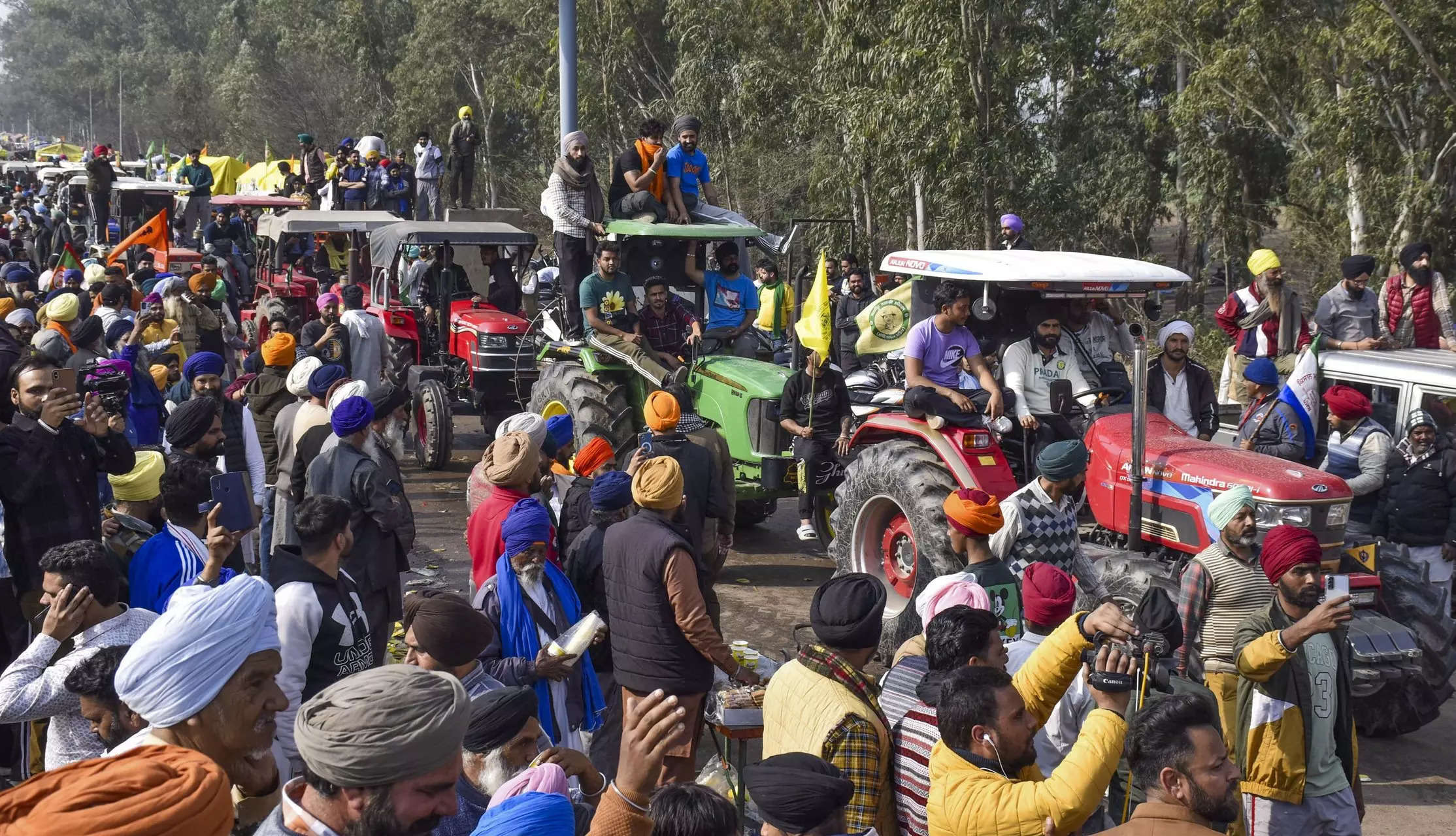 Will march towards Delhi peacefully: Farmer leader Jagjit Singh Dallewal 