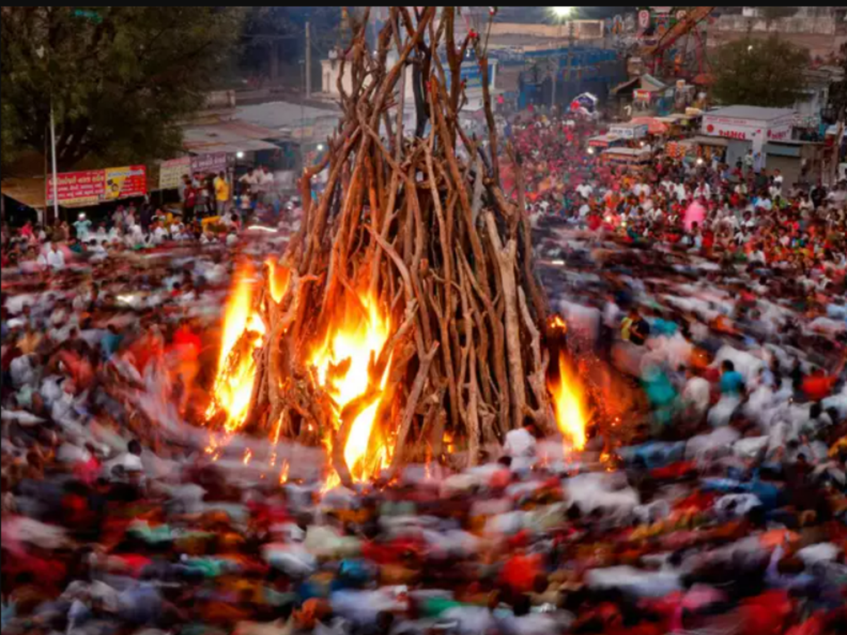 Holika Dahan 2024 Shubh Muhurat: Date, time, significance, history of the festival 