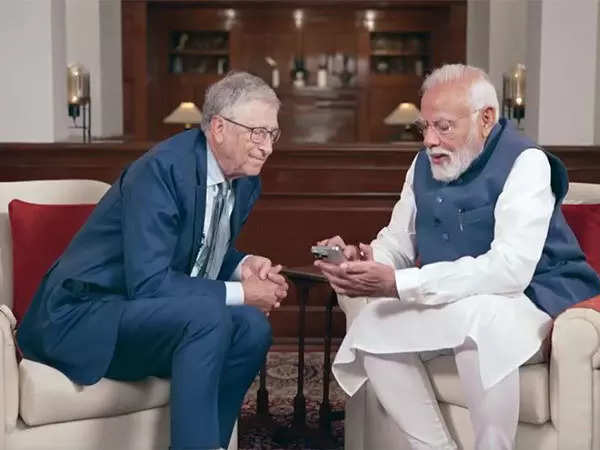 PM Modi tells Bill Gates about his plan for a potential 3rd term: Funds for scientists for local research in cervical cancer 