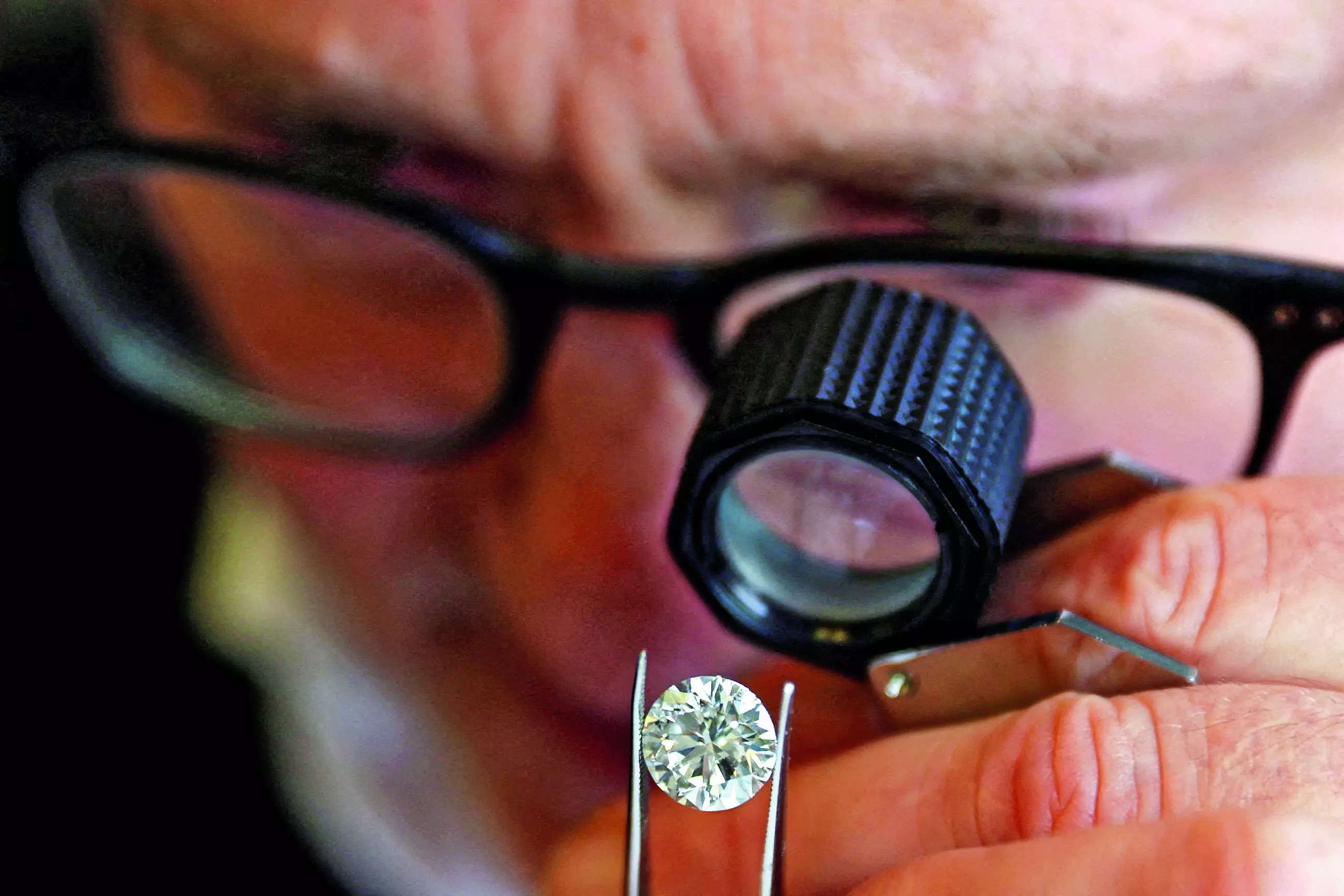 US, European buyers begin asking for source of Indian diamond exports 