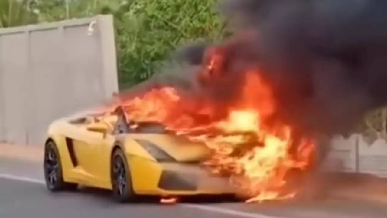 Hyderabad: Businessman burns Rs 1 crore Lamborghini Gallardo to ashes, here's why 