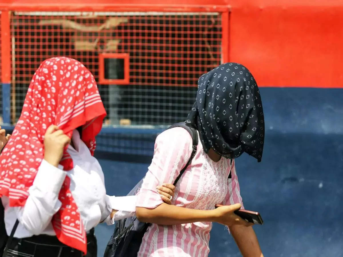 Hot weather continues in Kerala: IMD issues yellow alert for 12 districts 
