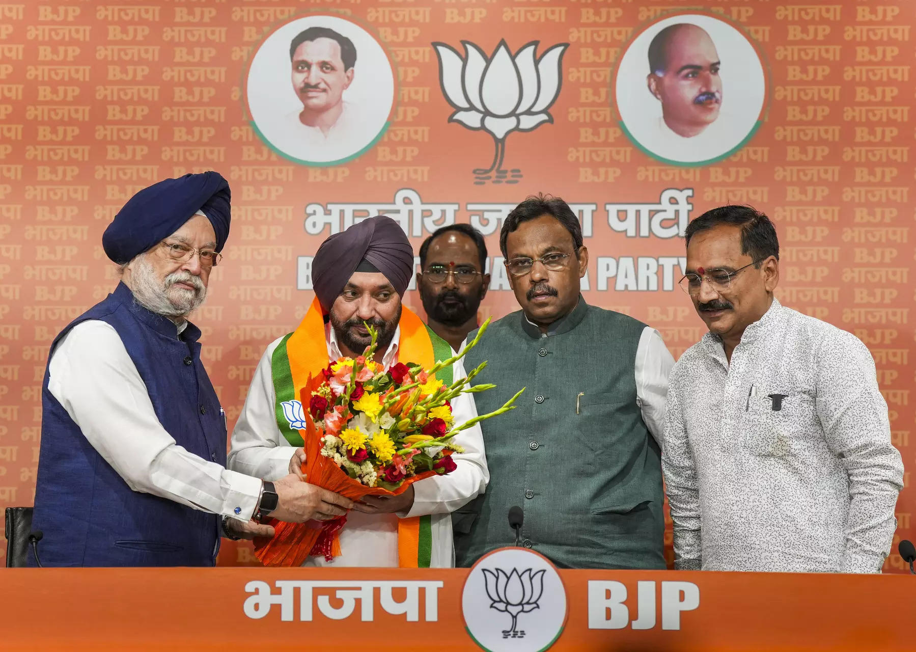 Will Arvinder Singh Lovely's return to BJP hurt AAP-Congress prospects in Delhi's Lok Sabha polls? 