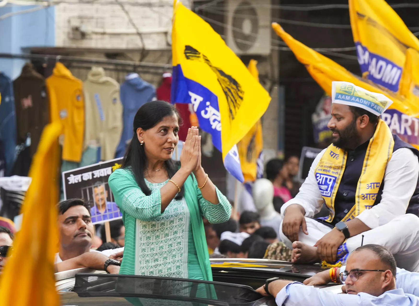CM jailed before polls to stifle his voice: Sunita Kejriwal calls for vote against 'dictatorship' 