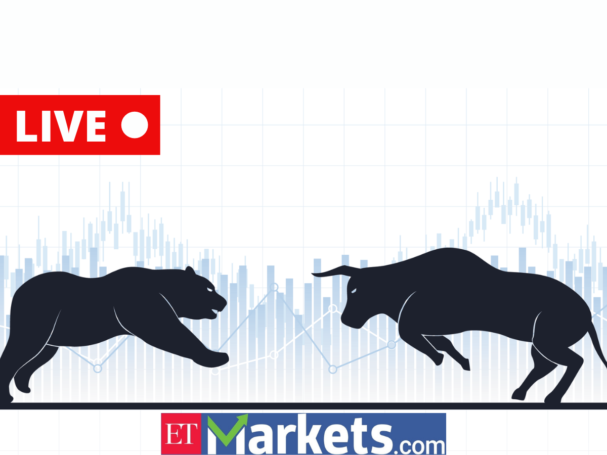 Sensex Today | Stock Market LIVE Updates: Sensex off day's high, up 200 points, Nifty slips into the red; India VIX surges 13%; PSU bank index tumbles 3% 