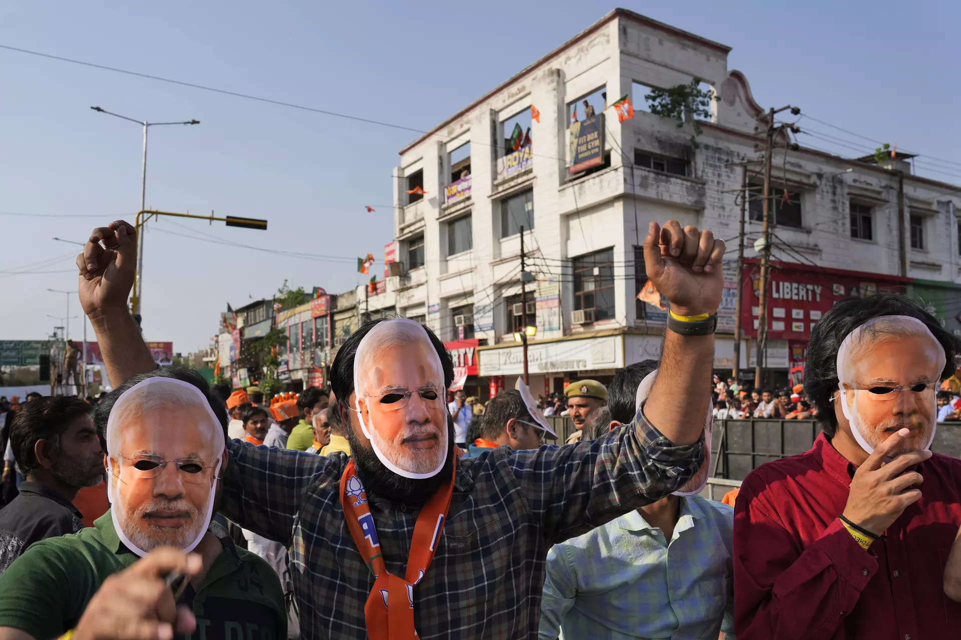 AI and Deepfakes: Unveiling the dark side of election campaigns in India 