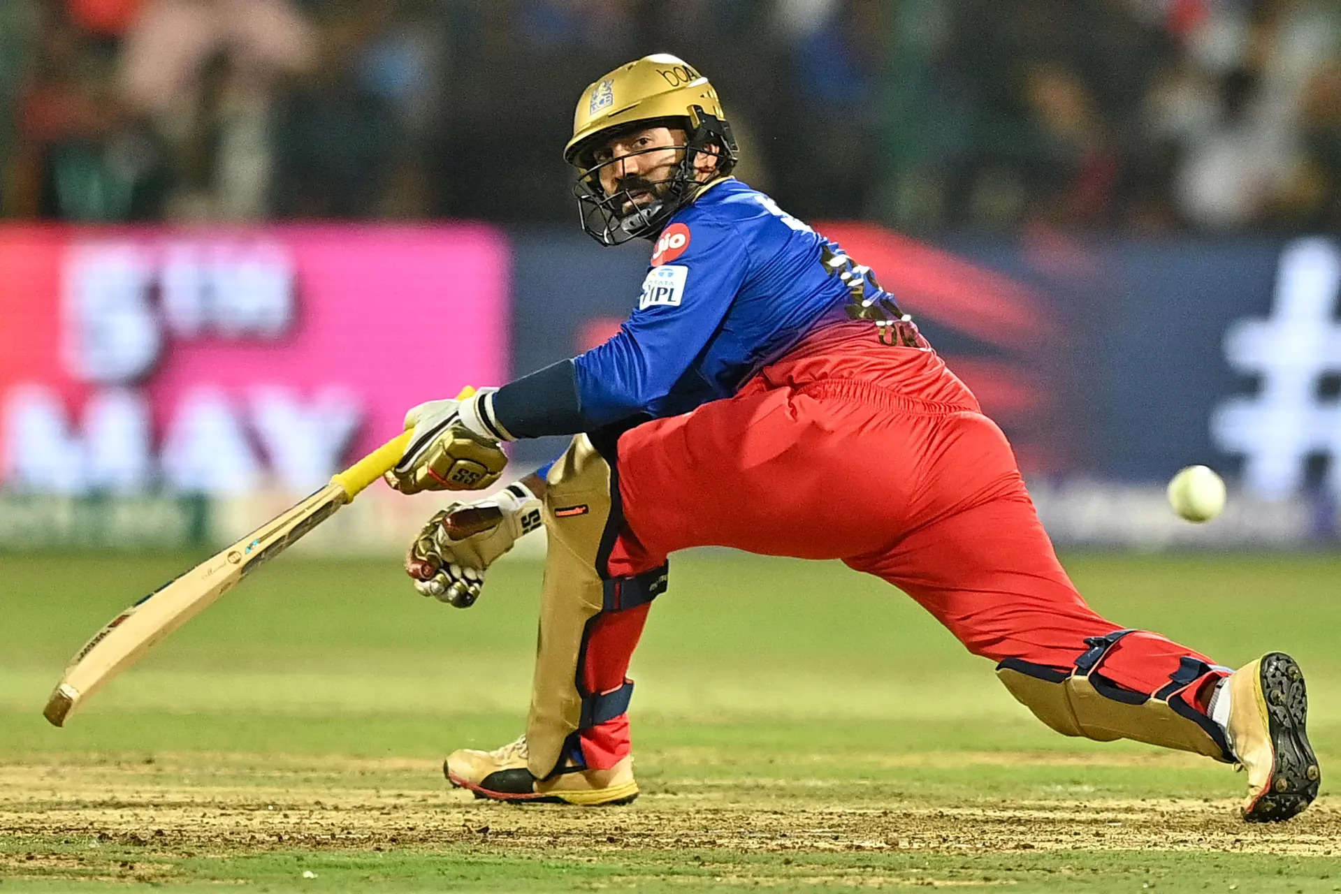 'Completely unfair to RR': Cricket experts criticise IPL umpiring as Dinesh Karthik survives LBW call 