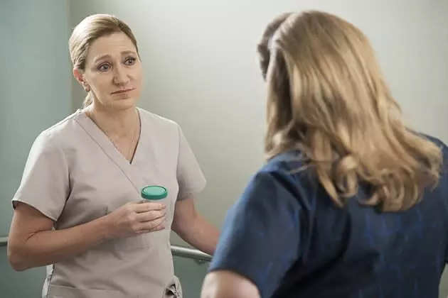 Edie Falco's 'Nurse Jackie' revival: When and where to stream 