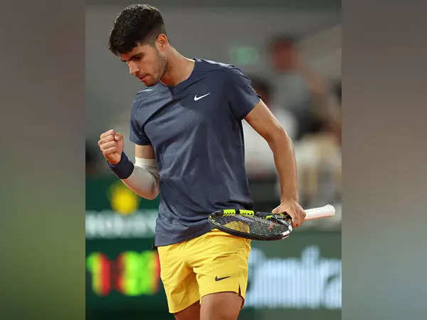 French Open: Carlos Alcaraz destroys JJ Wolf to reach second round 