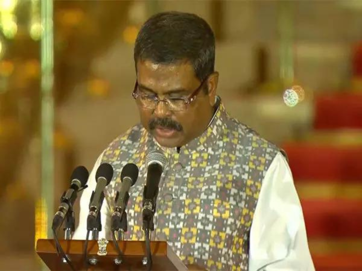 'Ujjwala man' Dharmendra Pradhan takes oath as Cabinet Minister for third time 