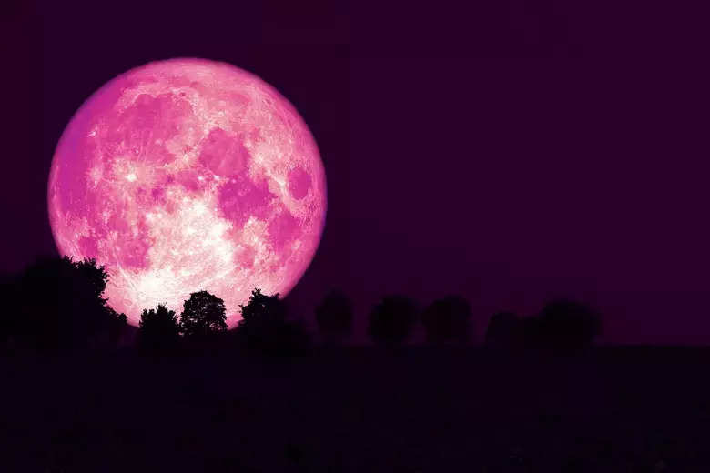 Strawberry Moon 2024: When and how to watch the June full moon 