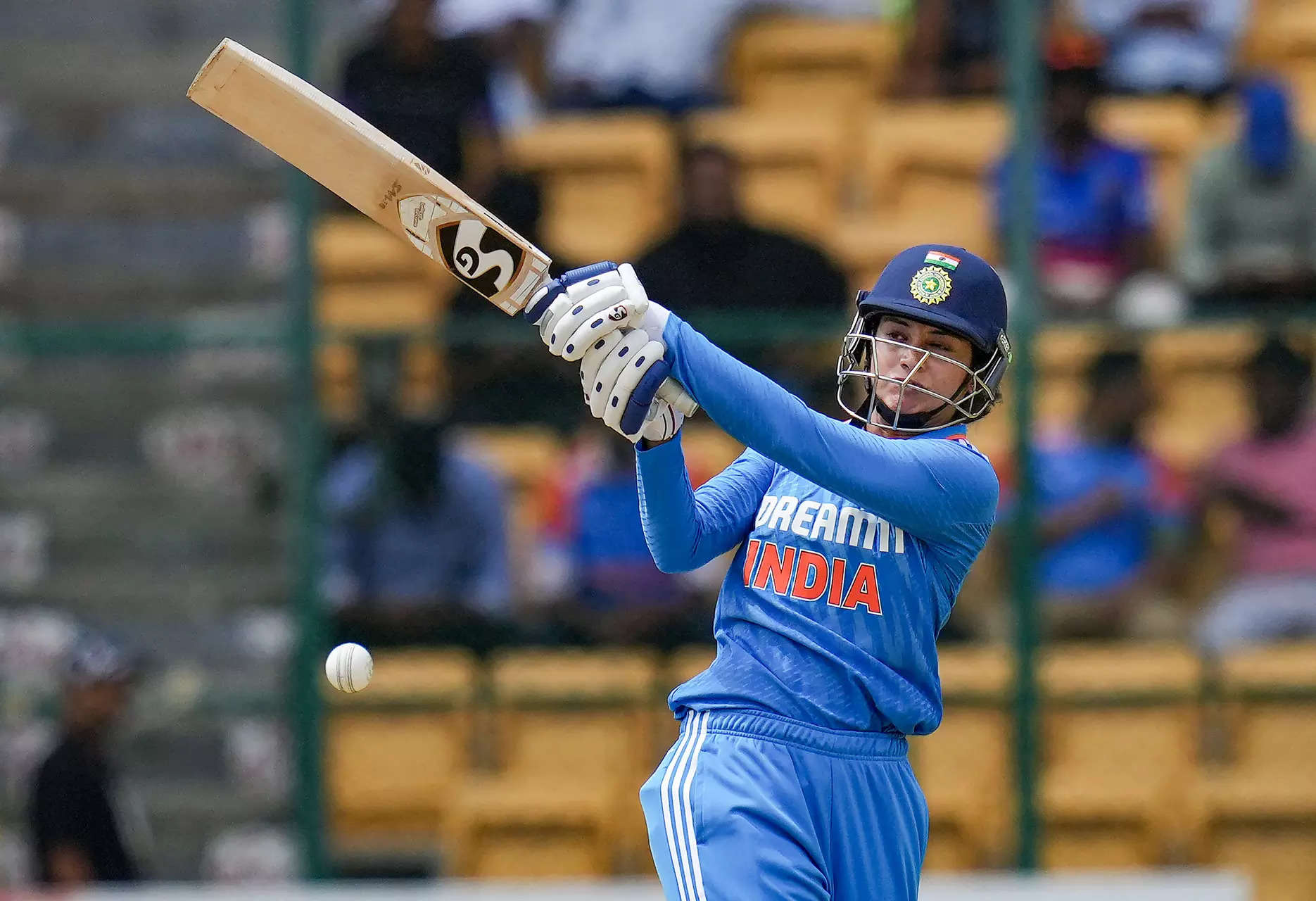Smriti Mandhana score century to power India to 325/3 against South Africa, equals Mithali Raj's record 