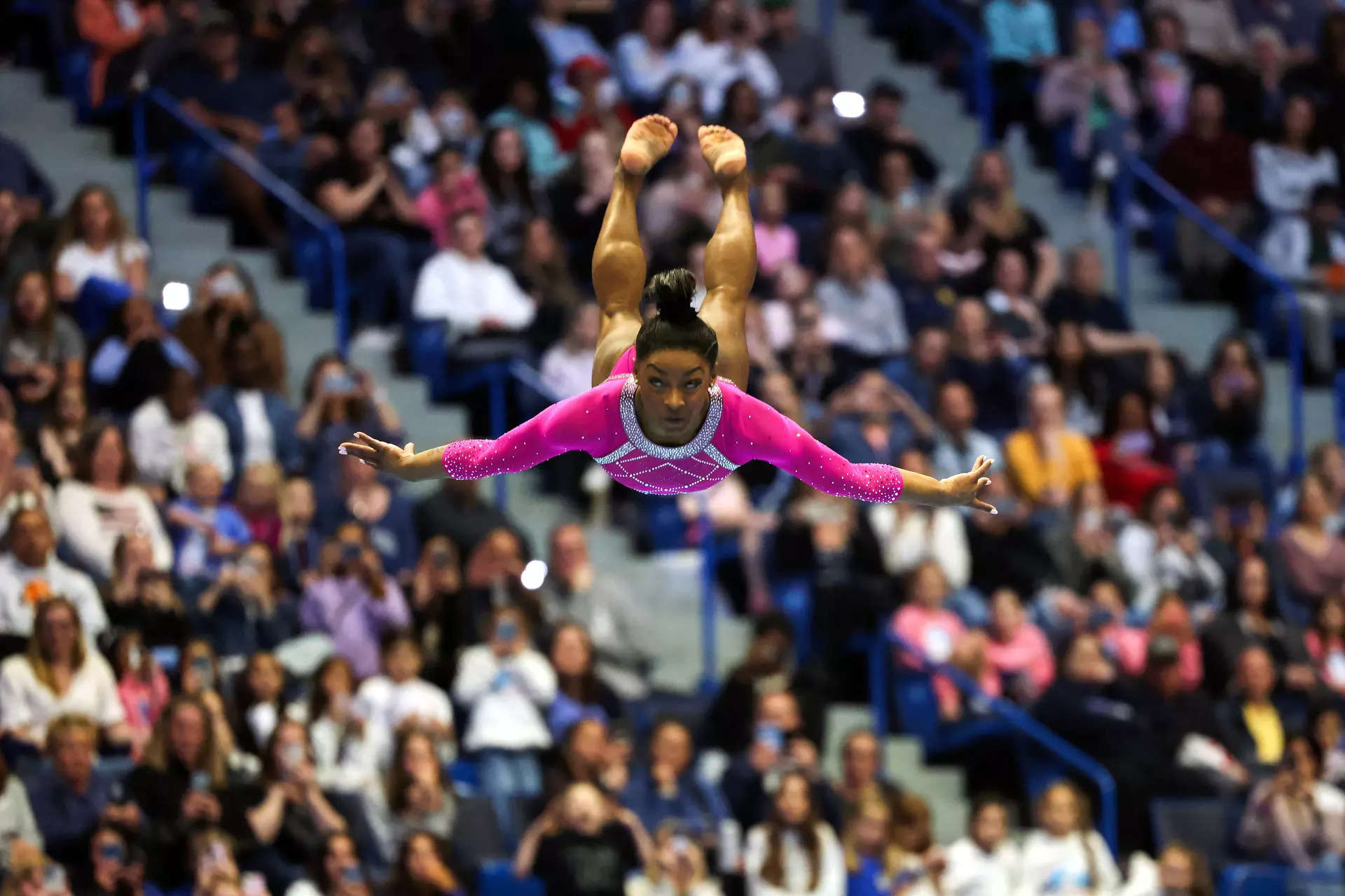 “One of the most powerful comebacks in history”: Netflix release trailer of ‘Simone Biles Rising’ 