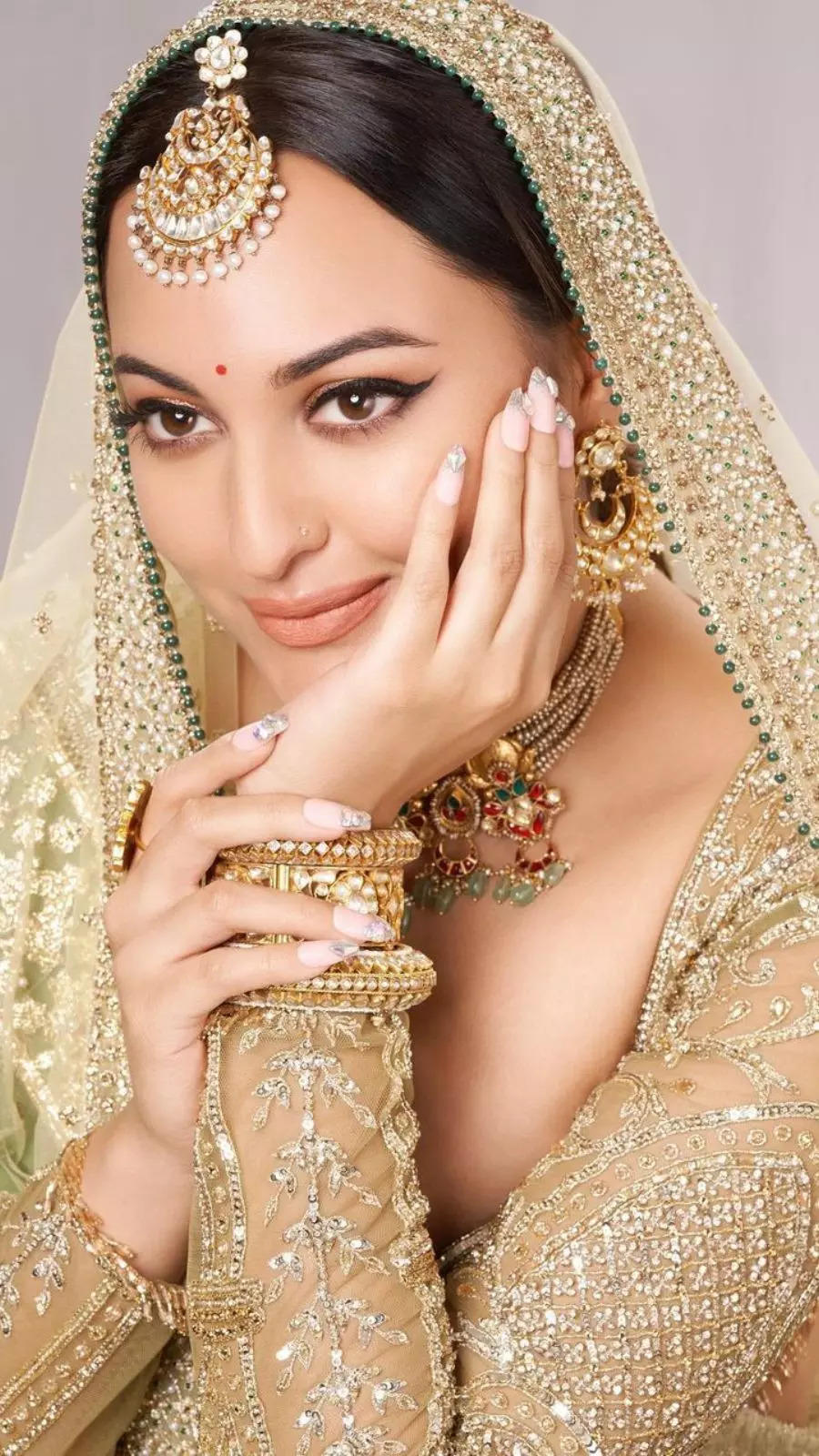 6 stunning lehenga looks of would-be bride Sonakshi Sinha 