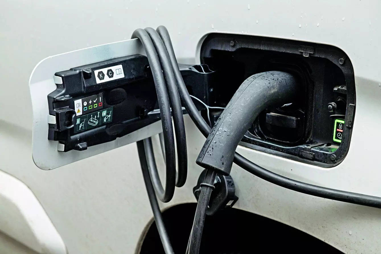 EV policy in limbo, Delhi electric car buyers not getting subsidies for last six months: Report 