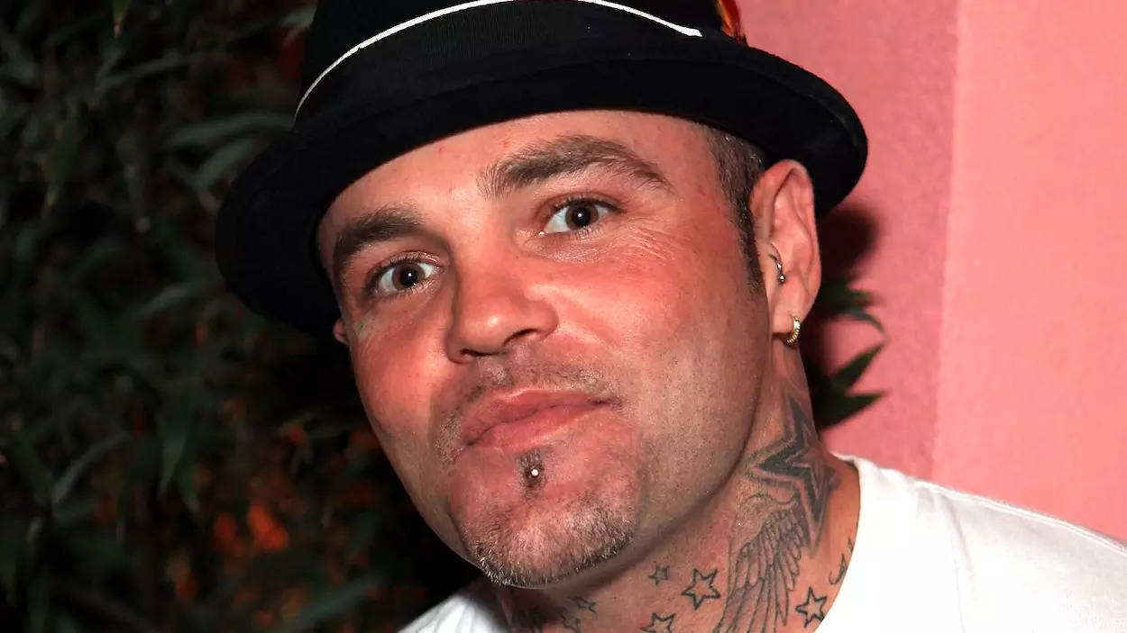 Shifty Shellshock death: What is the reason behind 'Crazy Town' lead singer's demise? 