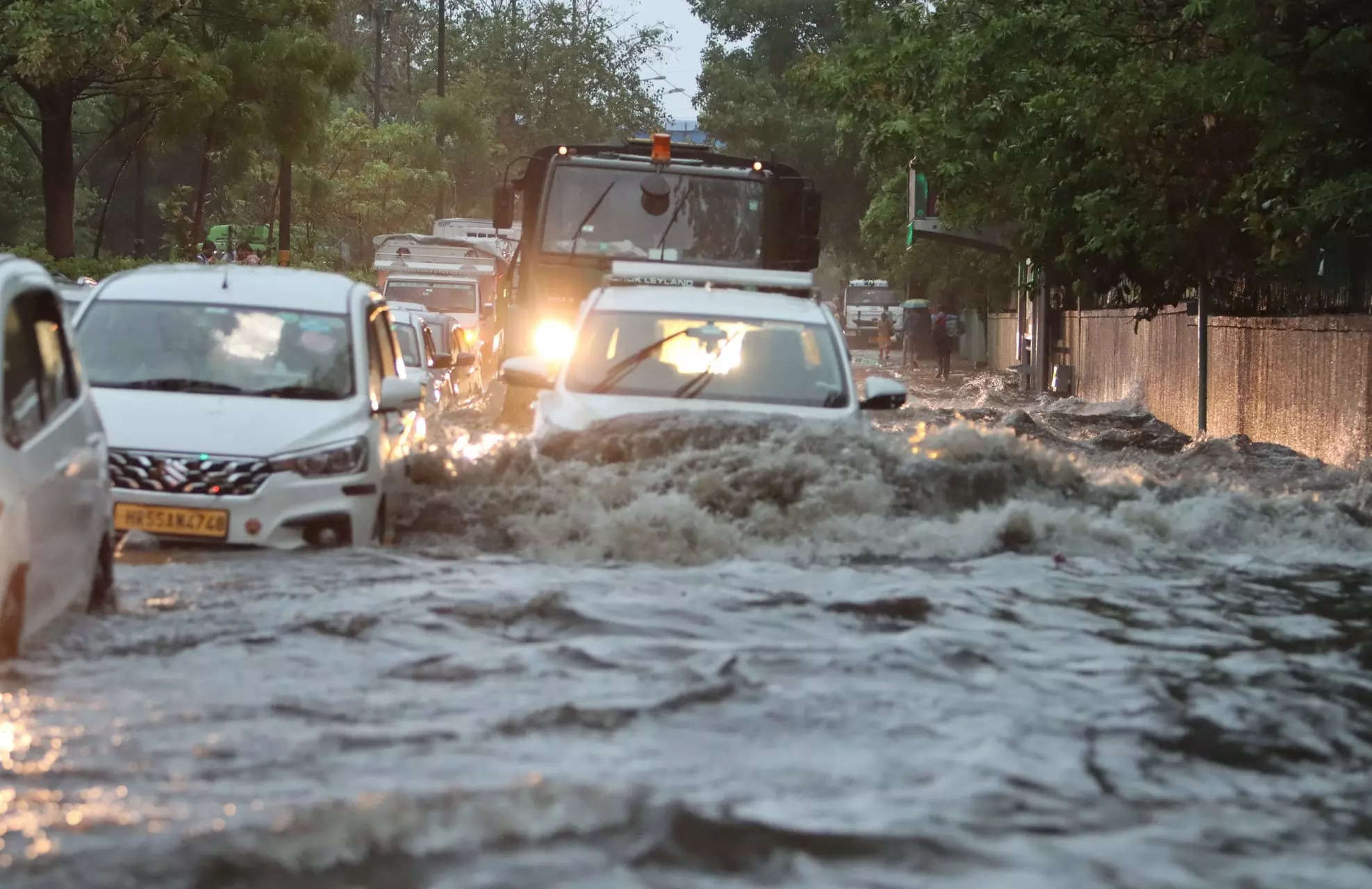 Delhi Rain: IMD predicts very heavy rains for next two days in the capital, Noida, Gurgaon, Ghaziabad; Raises flooding alert 