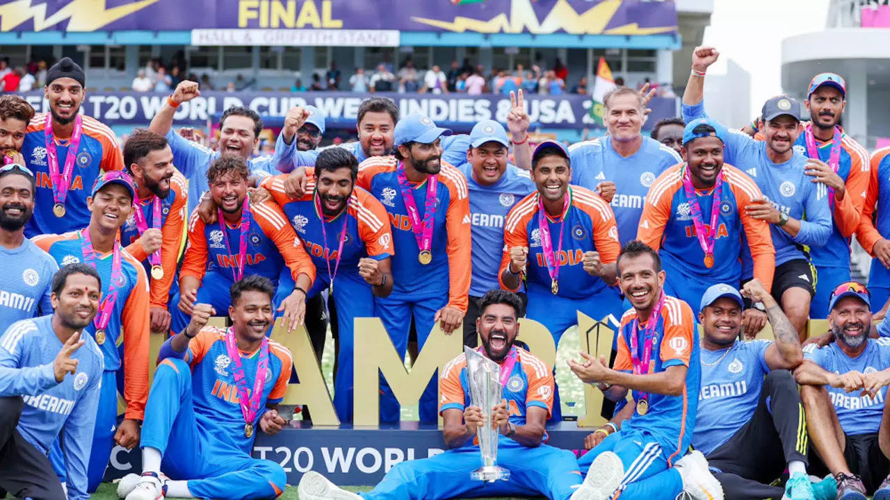 BCCI awards Rs 125 crore to Team India: Here's how much each player will get 