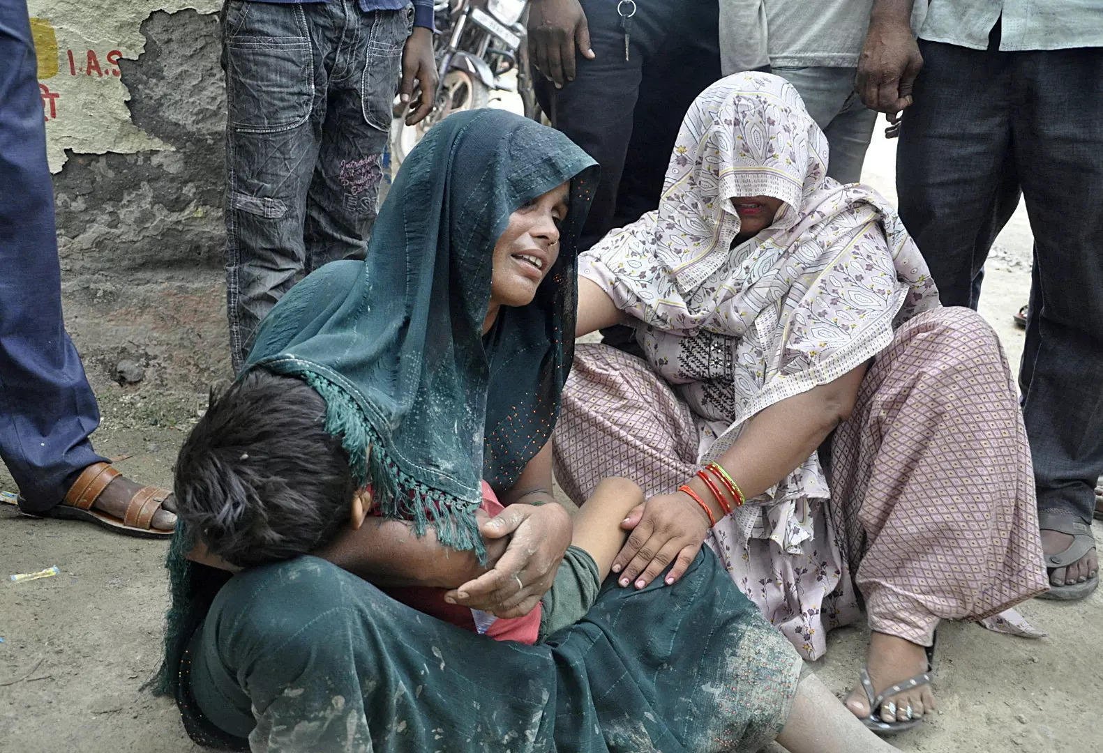 Hathras stampede claims woman's life, family searches for her missing five-year-old son 