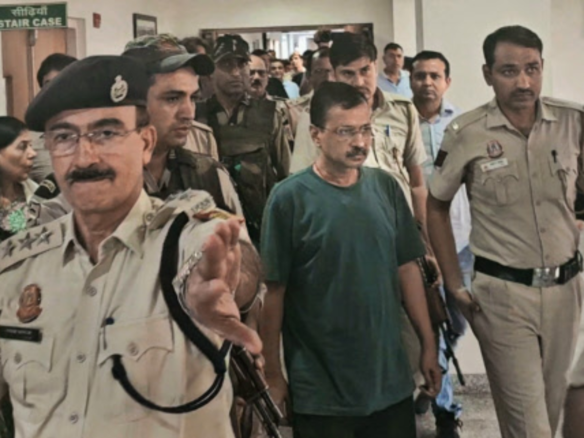 Arvind Kejriwal Bail: Delhi HC issues notice to CBI on Kejriwal's plea seeking bail in excise policy case 