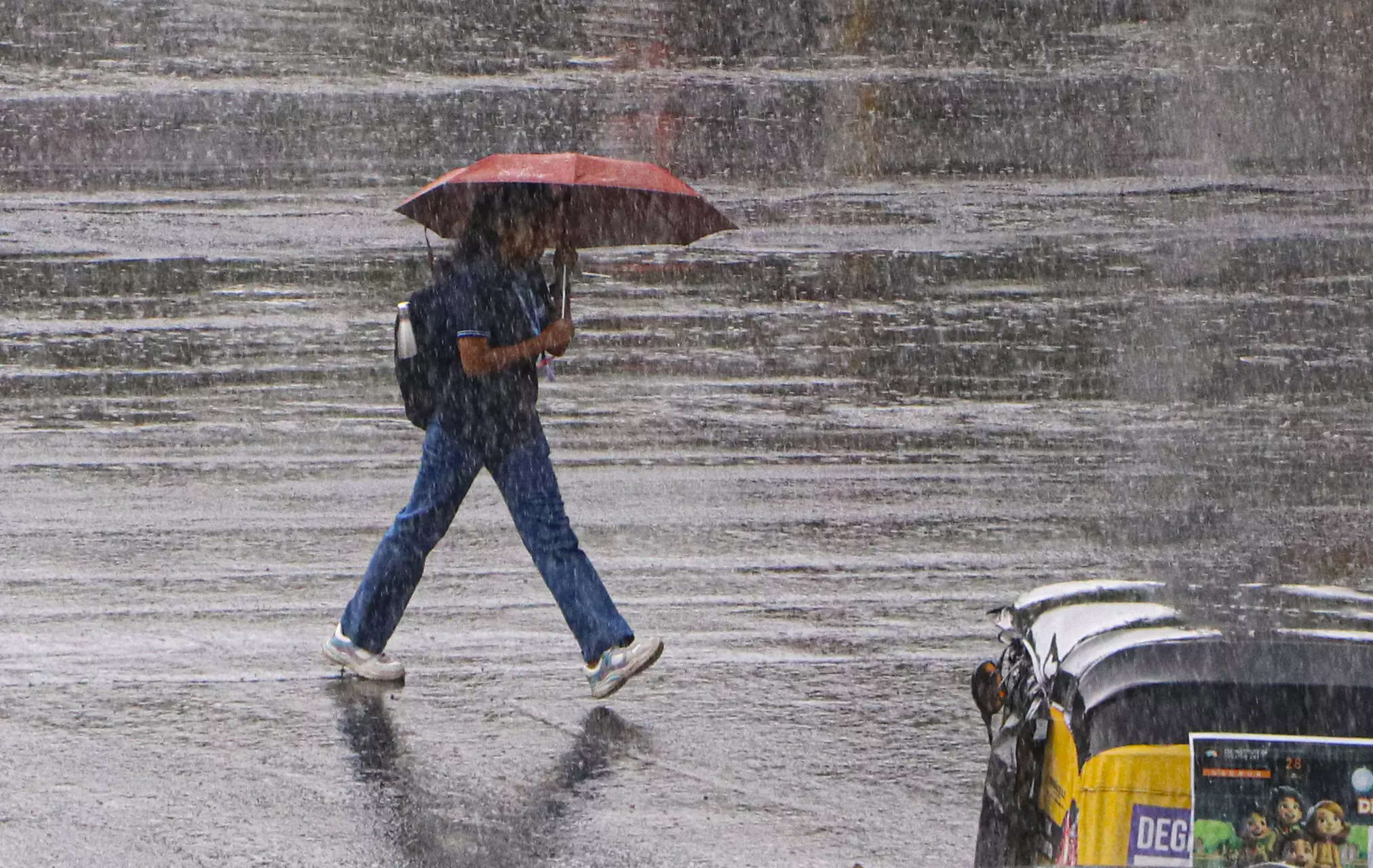 IMD warns of cyclonic circulation over Andhra coast. These states to see heavy rainfall 