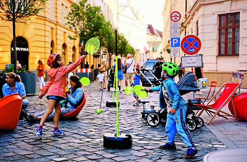 Make cities child's play 