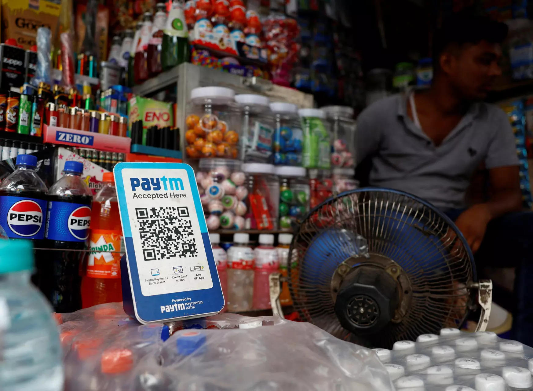 Digital payments yet to dethrone cash in priority list of Indians during offline purchases: Survey 