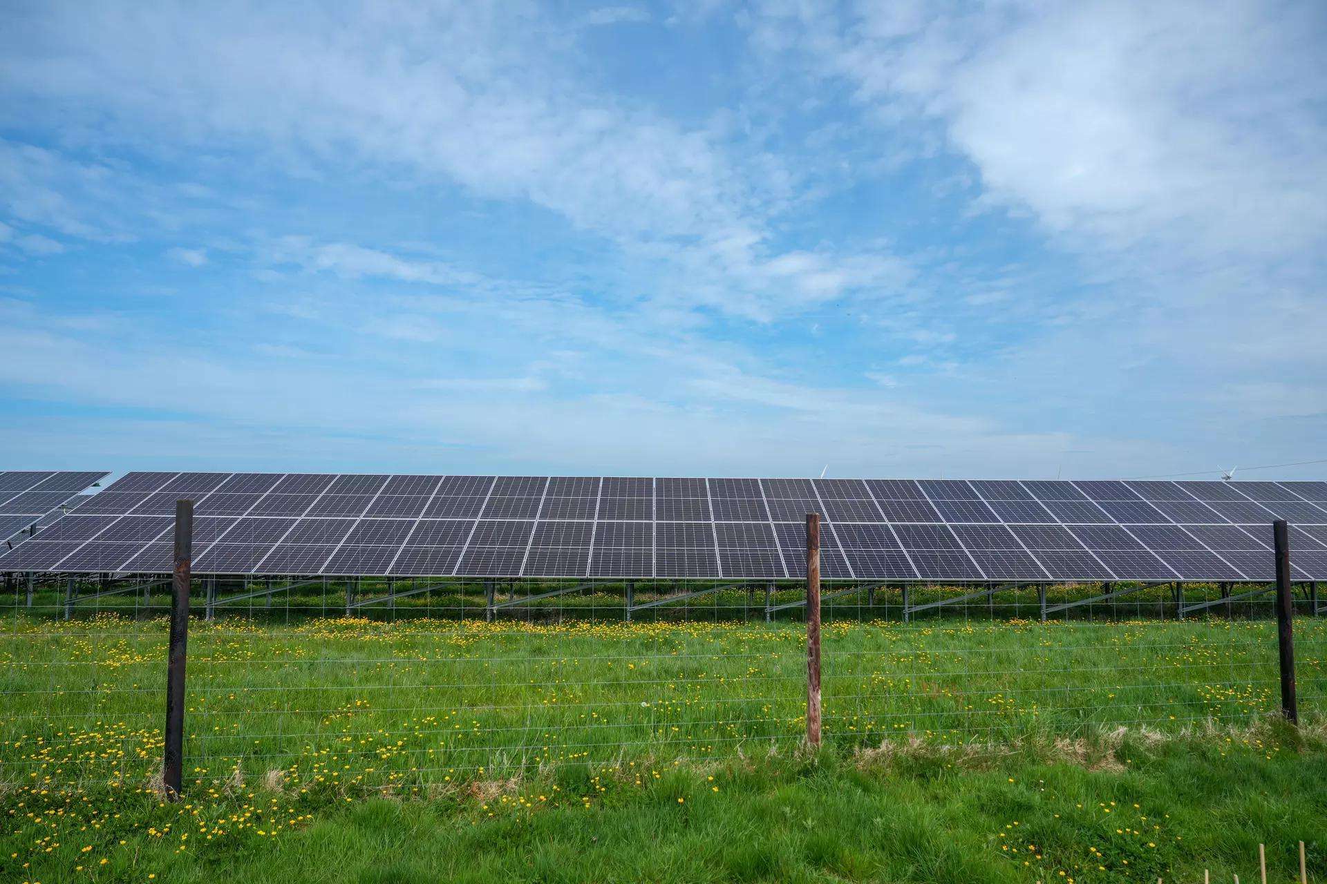 Hindustan Zinc gets power supply from Serentica 180 MW solar project 