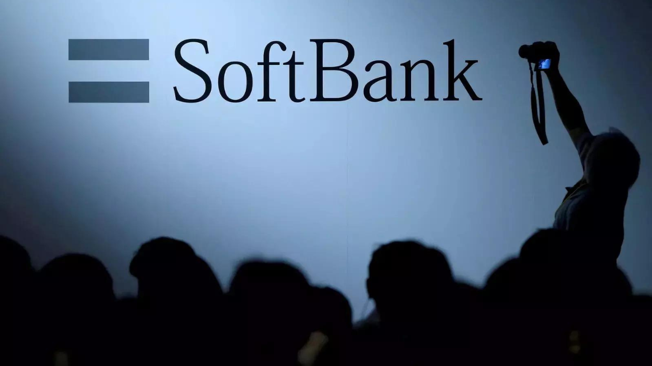 Japan's SoftBank acquires British AI chipmaker Graphcore 