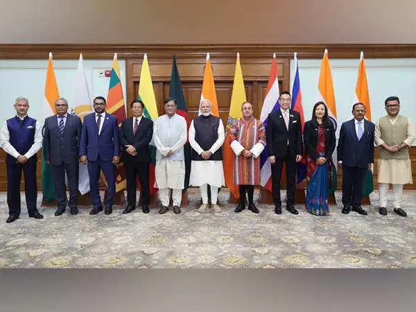 PM Modi, BIMSTEC Foreign Ministers discuss ways to strengthen regional cooperation 