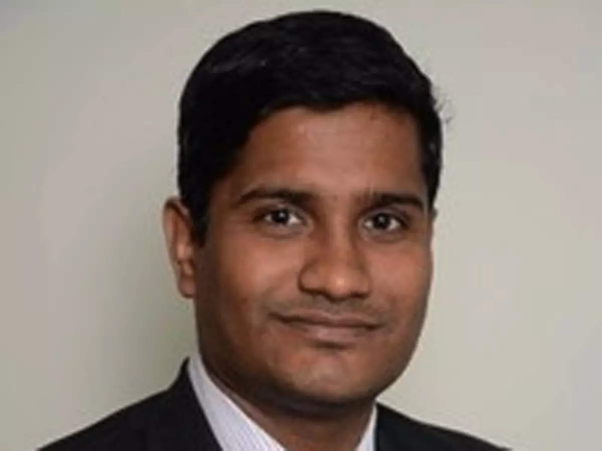 Expect another 10-15% move in TCS, Infosys going ahead: Sandip Agarwal 